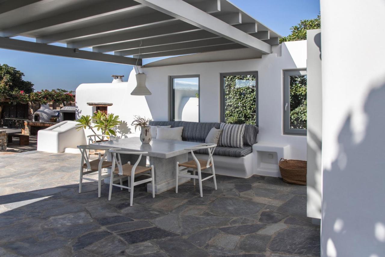 Aqua Breeze Villas On The Beach Pláka エクステリア 写真